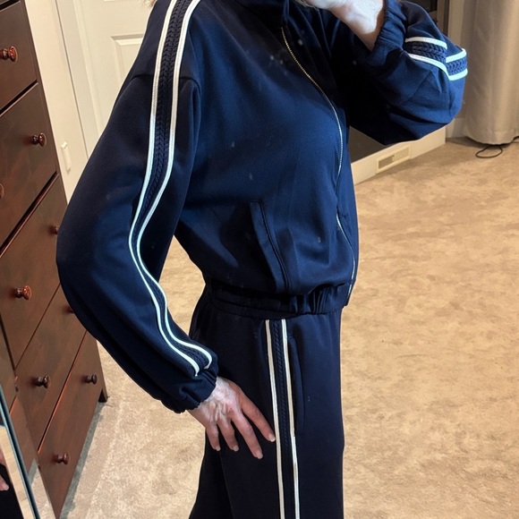 Elie Tahari Small Women's Black Track Suit with White Stripes - Picture 2 of 8